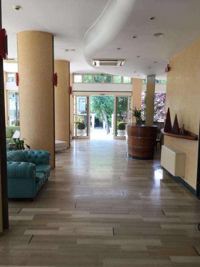 Hotel La Rosa Cattolica Exterior photo